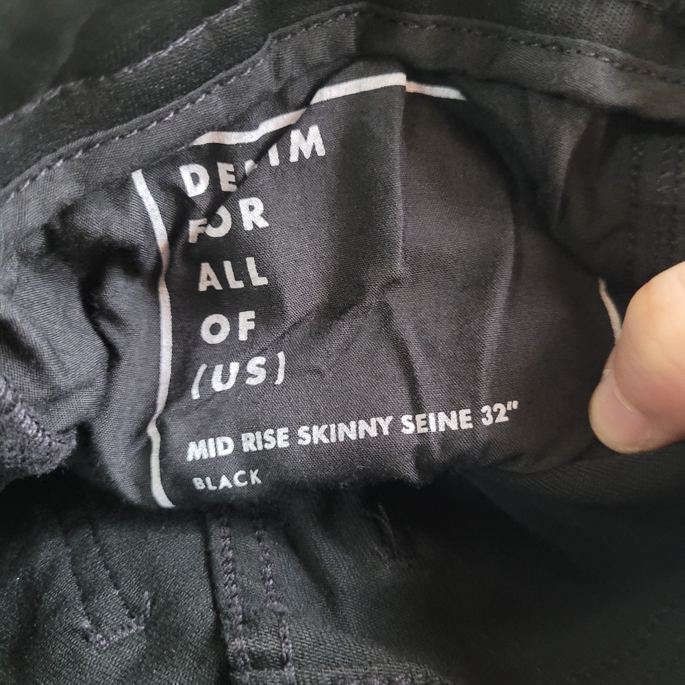 New Universal Standard Solid Black Siene Mid Rise… - image 5